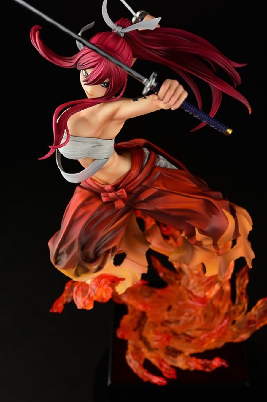 Products ORCATOYS | Erza Scarlet Samurai Ver. Kurenai 1/6 Scale Figure