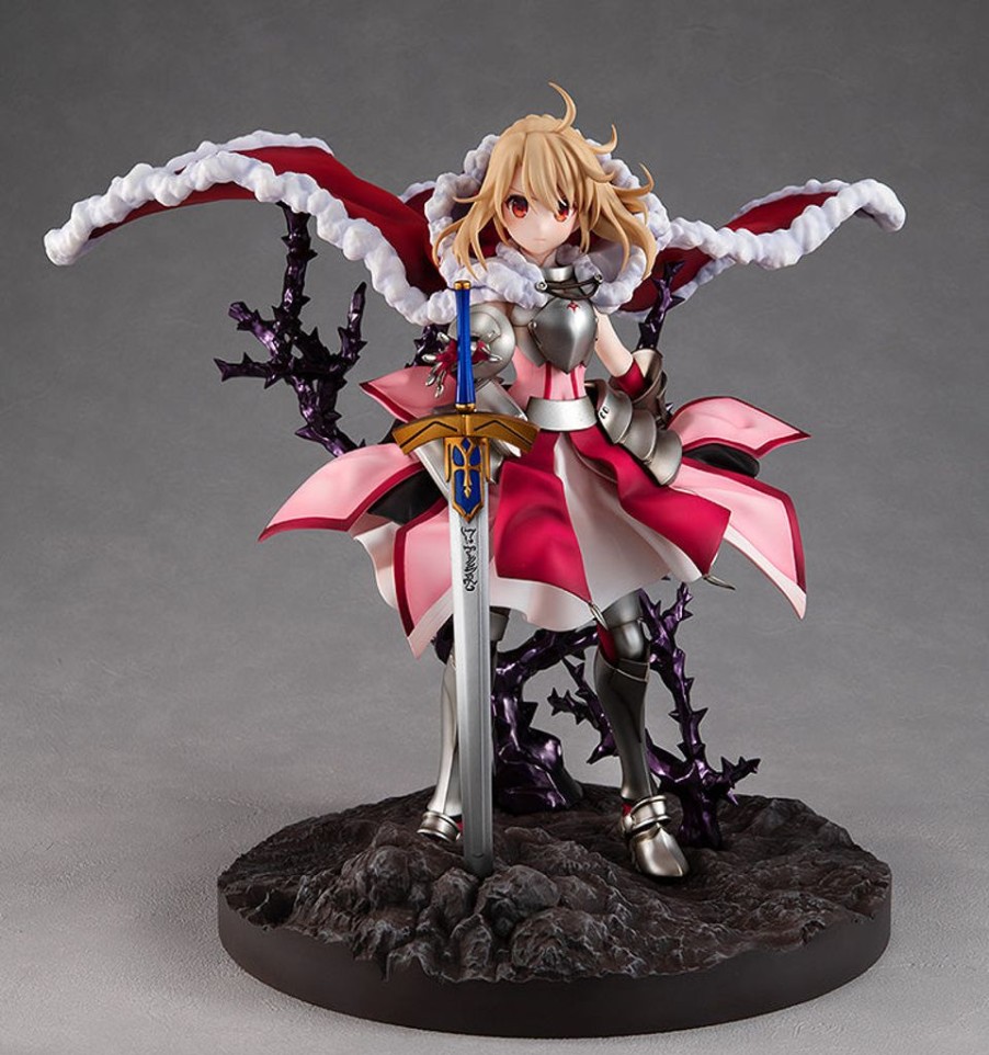 In Stock KADOKAWA | Illyasviel Von Einzbern: Saber/Altria Ver. 1/7 Scale Figure