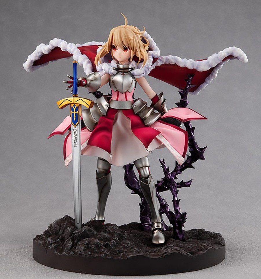 In Stock KADOKAWA | Illyasviel Von Einzbern: Saber/Altria Ver. 1/7 Scale Figure