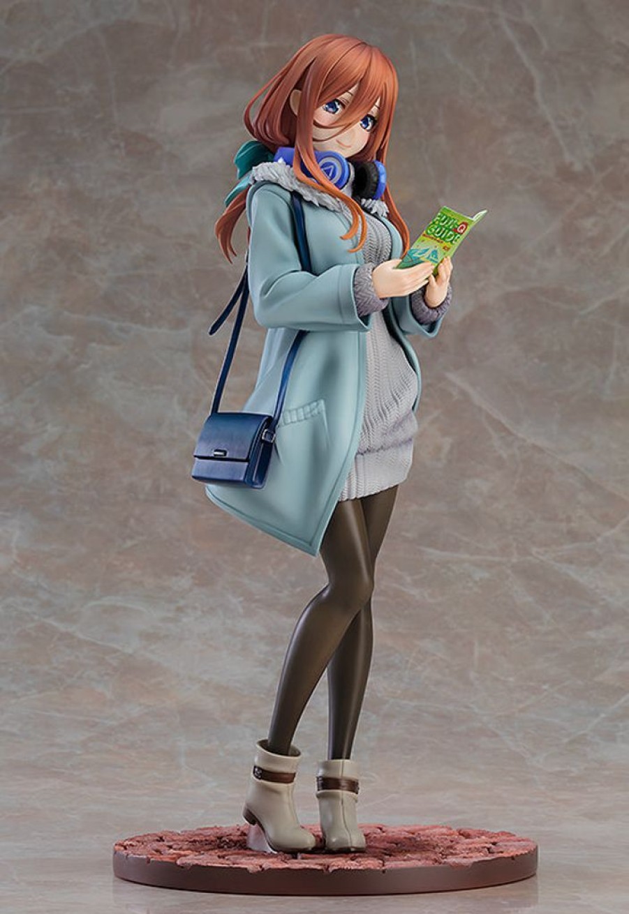 Products Good Smile Company | Miku Nakano: Date Style Ver. 1/6 Scale Figure