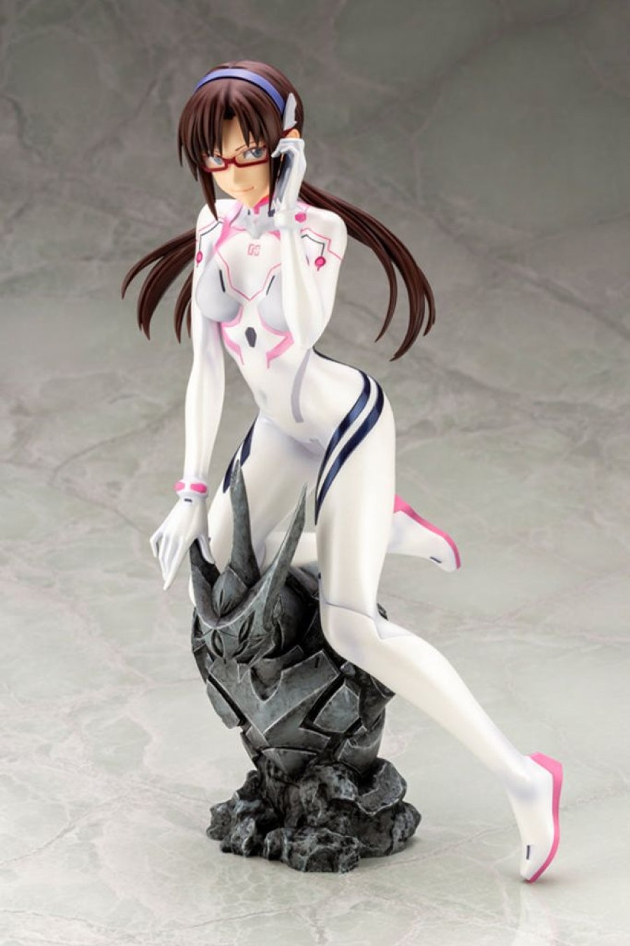 In Stock Kotobukiya | Mari Makinami Illustrious White Plugsuit Ver. 1/6 Scale Figure